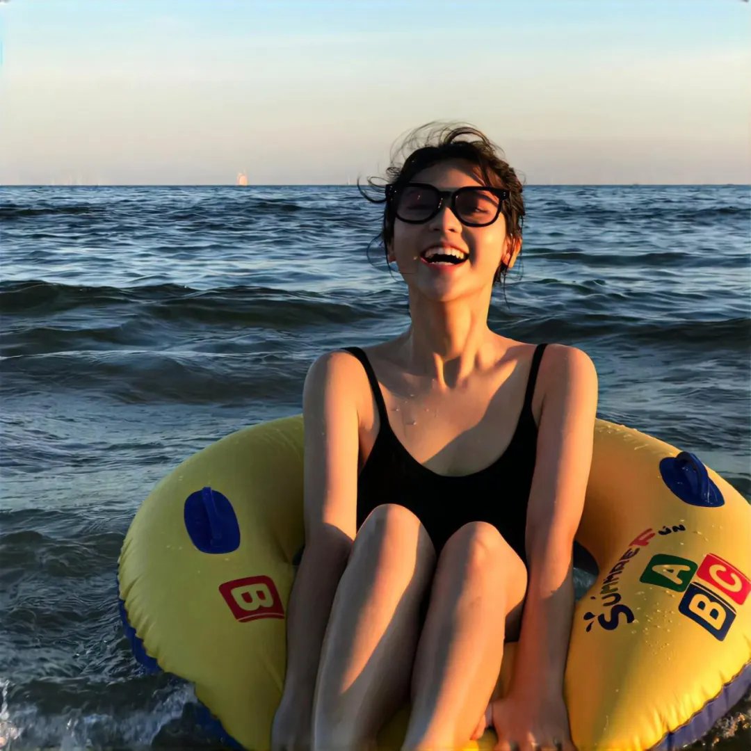 树下有片红房子