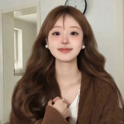 挥着翅膀的女孩